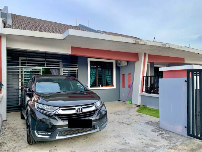 RENT OUT teres setingkat fully furnished di Taman Permata, Bandar Penawar Desaru – 1,540 sqft, facing open, 3R2B