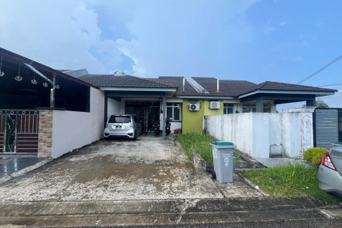 For Sale teres setingkat Taman REM Kota Tinggi — 22×70 (1,540 sqft), 3R2B, 2 parkir, leasehold 999 tahun — RM330,000